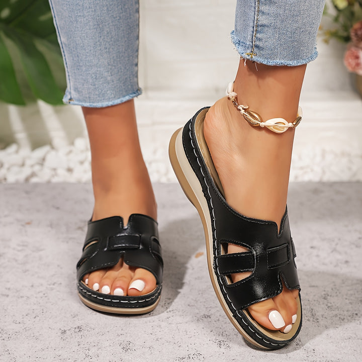 Gia | Cutout Sandals