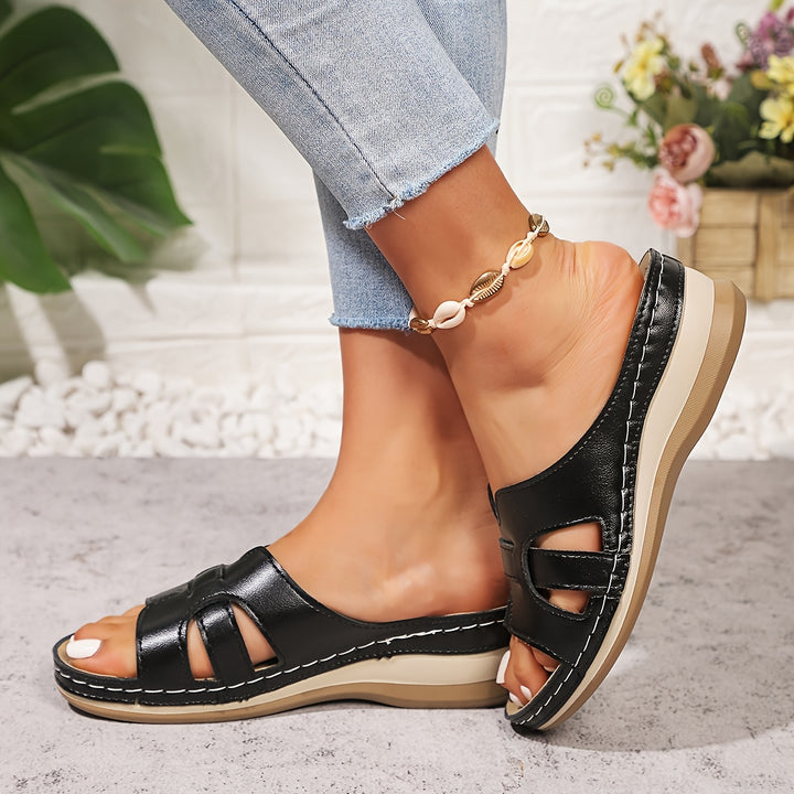 Gia | Cutout Sandals