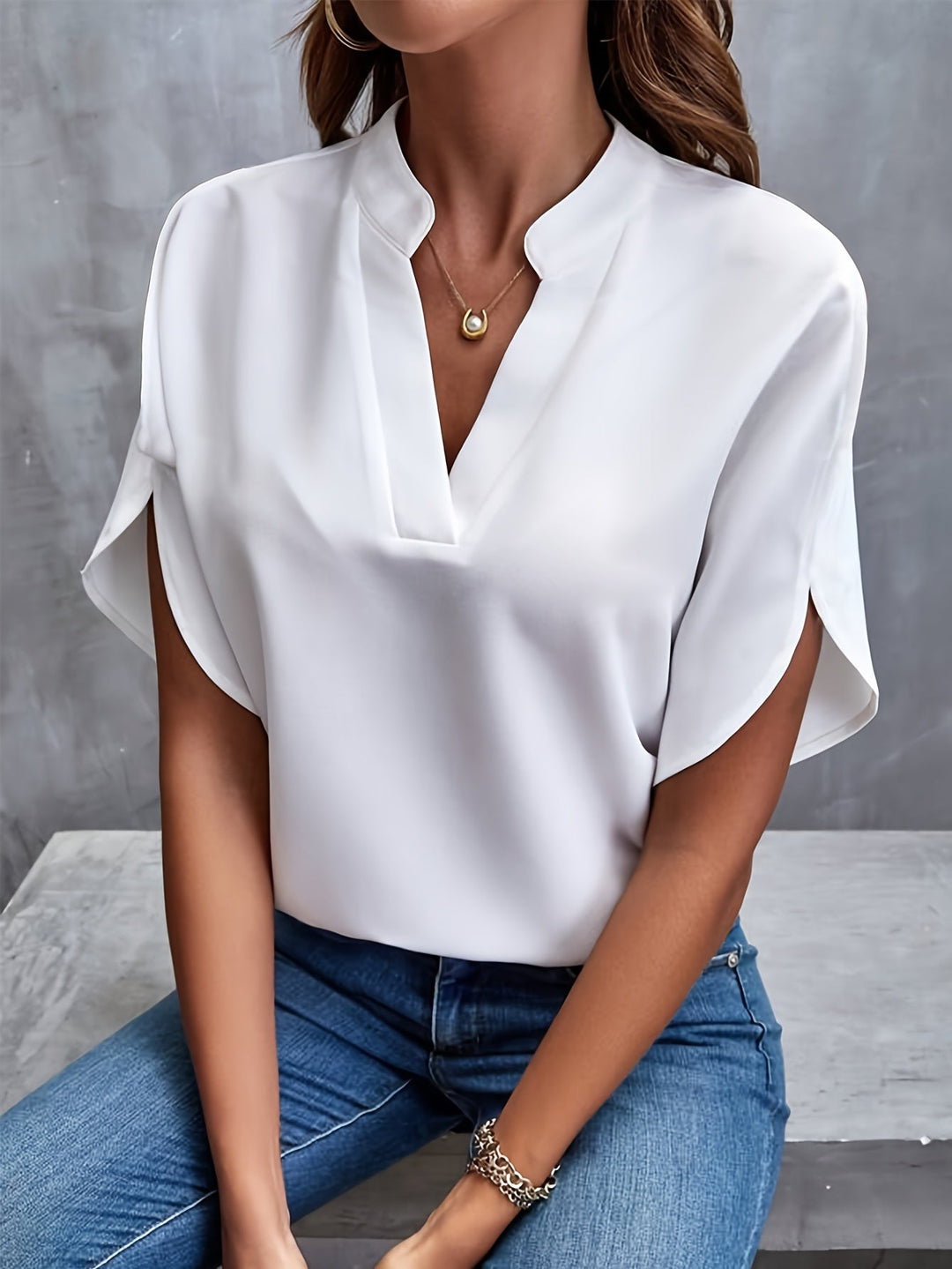 Amara | V-Neck Blouse