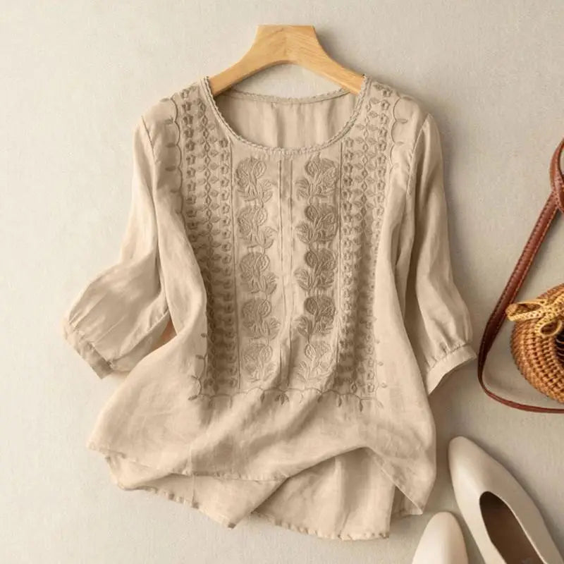 Isabelle | Embroidered Blouse