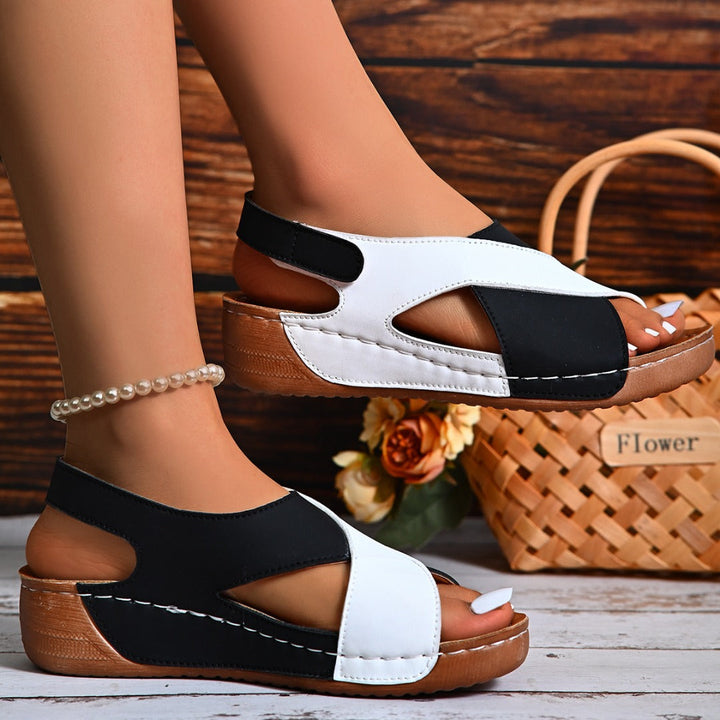 Marlowe | Cross-Strap Sandal